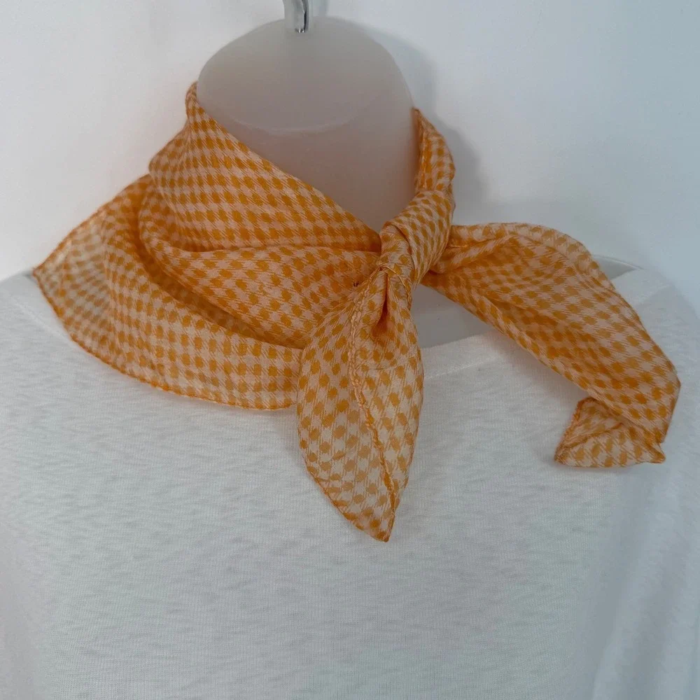 Vintage 100% Pure Silk Orange Houndstooth Square Scarf Neckerchief Preppy 105-31